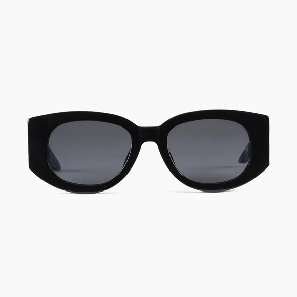 Casablanca ‘Gabrielle’ sunglasses in black main image 5